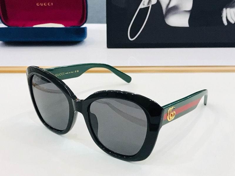 Gucci Sunglasses 447